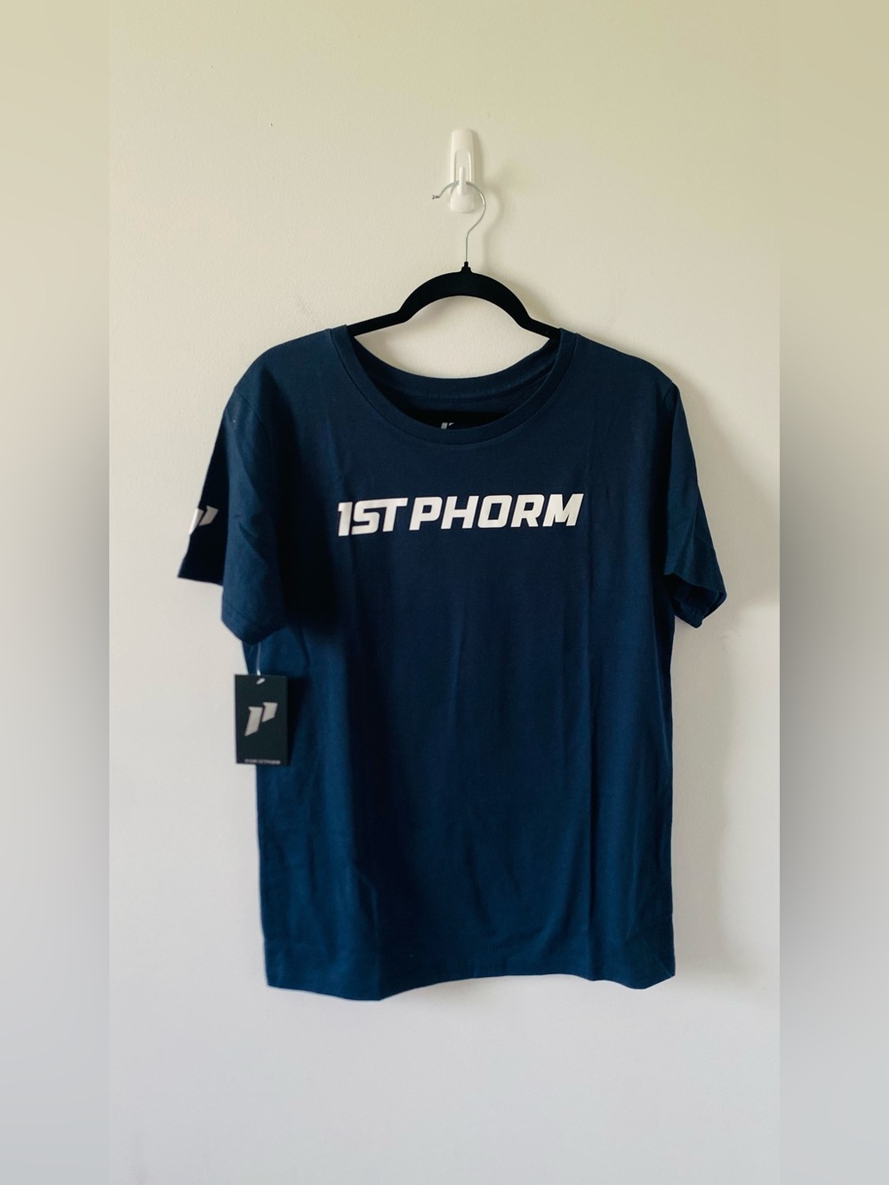 Men's Navy 1st Phorm Crewneck T-Shirt Size L NWT Athleisure Performance Gym